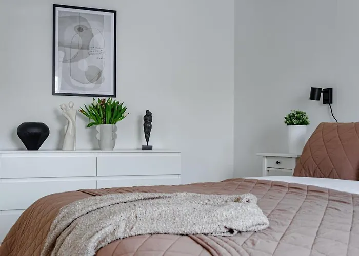 Affordable Stay In Creative Sofo - Construction Work